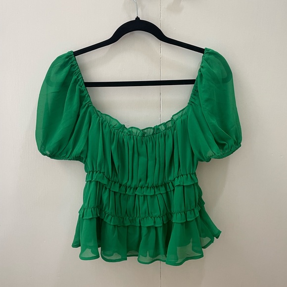 ASTR the Label Ruffle Ruched Short Sleeve Top - Picture 2 of 3